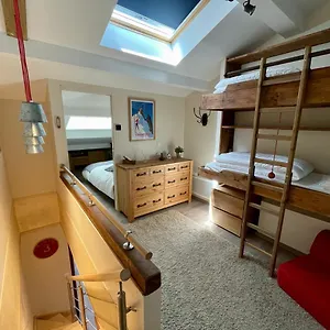 https://residence-la-verte-24.hotels-rhonealpes.com