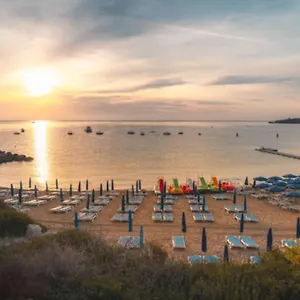 Konnos Bay Gardens Πρωταράς